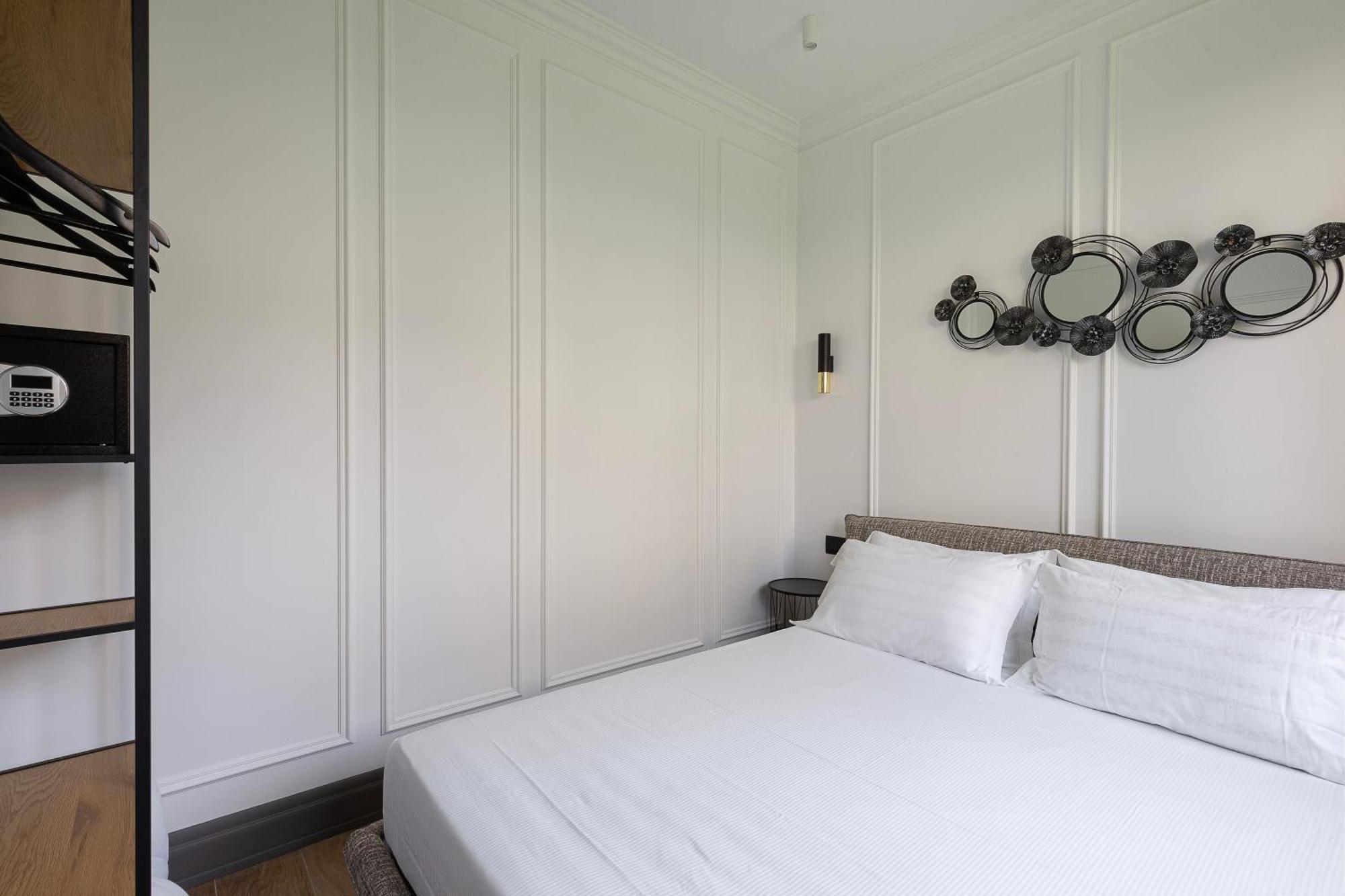 Elvezia Boutique Apartment Бавено Екстериор снимка