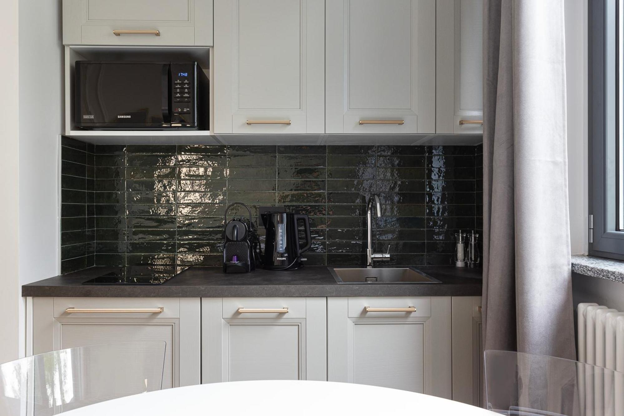 Elvezia Boutique Apartment Бавено Стая снимка